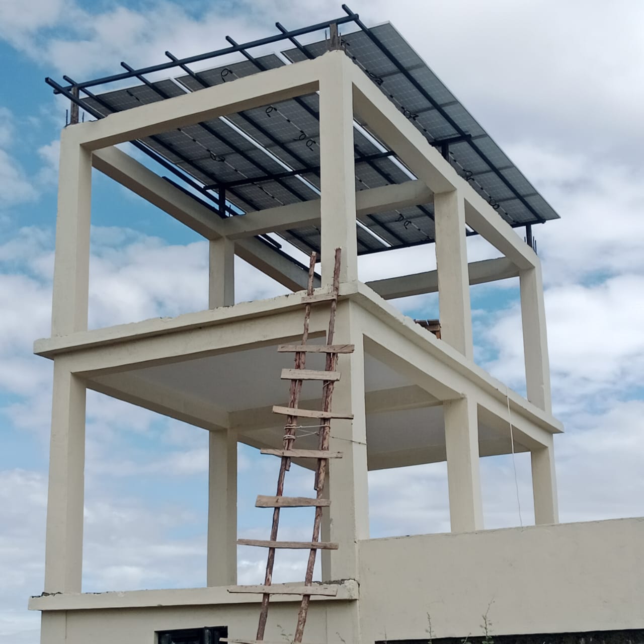 Concrete water tower structure