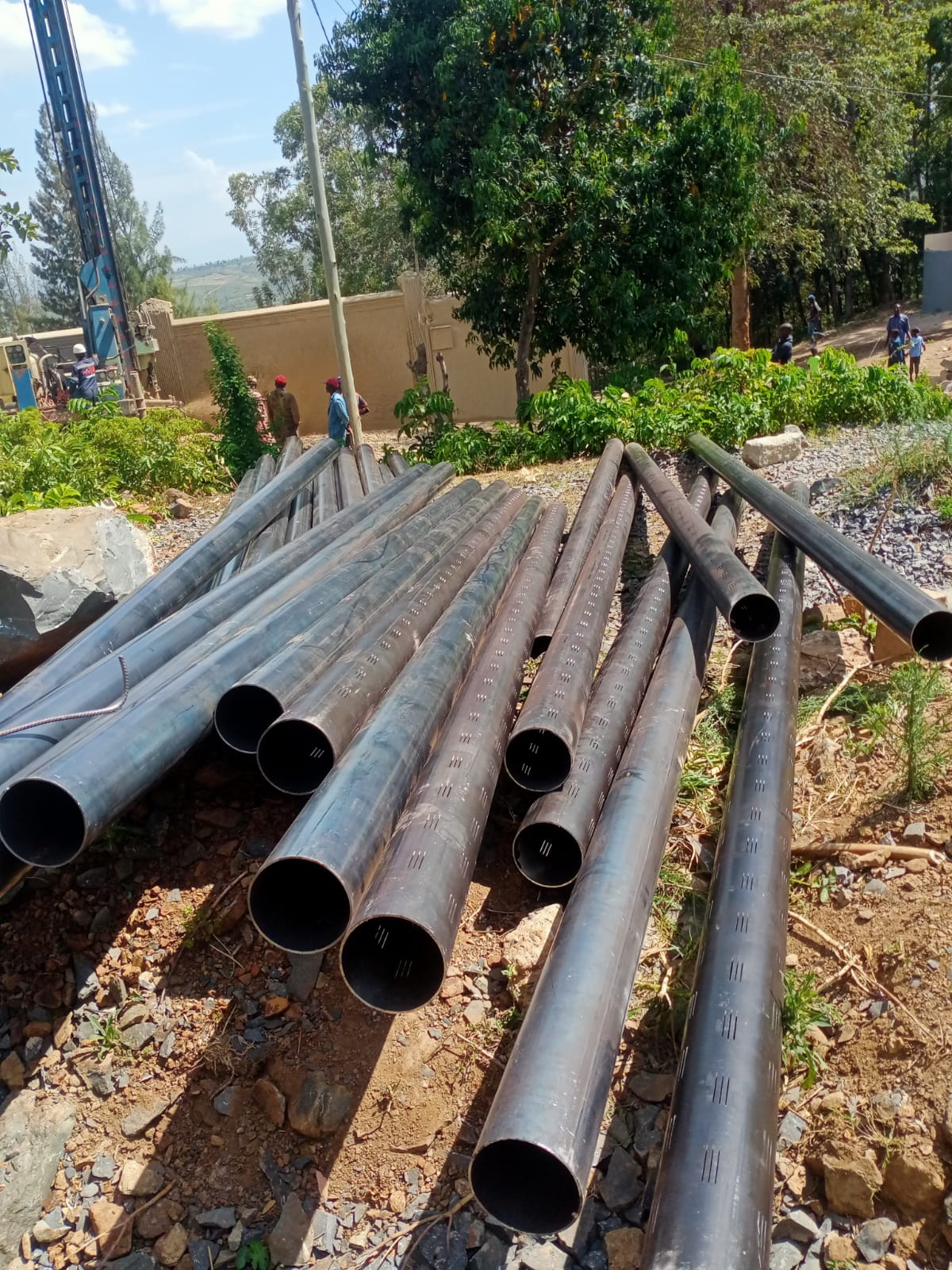 Sondu borehole completion phase